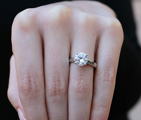 Round Diamond Engagement Ring (Clarity Enhanced) Engagement Rings 3