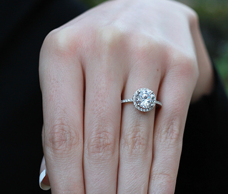 Round Diamond Engagement Ring (Clarity Enhanced) Engagement Rings 3