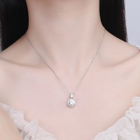 Kira - 1.3ct Moissanite Necklace Jewelry 5